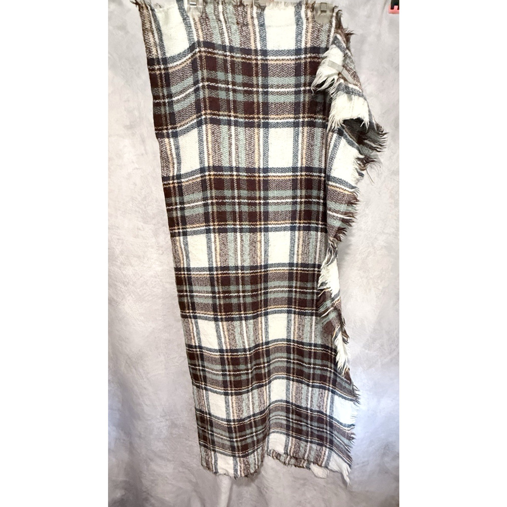 Charlotte Russe Oversized Plaid Blanket Scarf Shawl Fringe Cozy Fall Winter